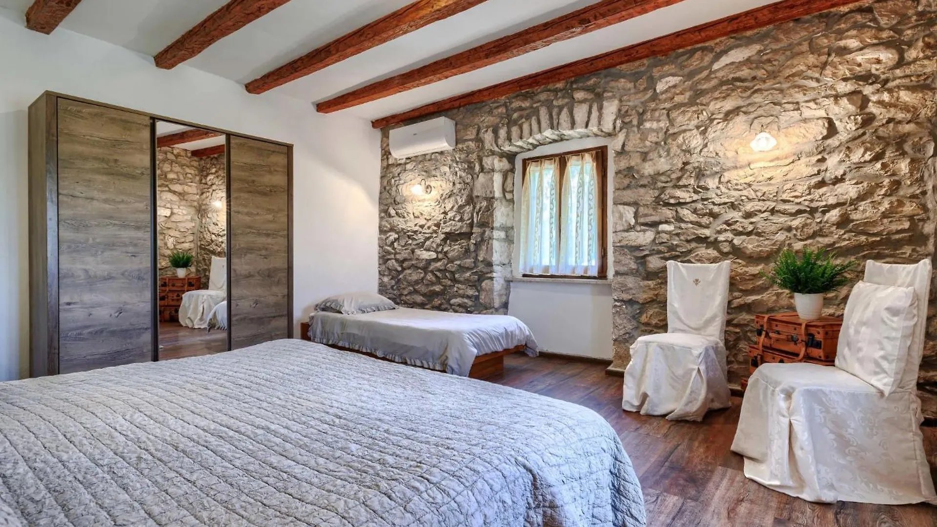 Holiday Home Nino - Lbn305 By Interhome Kršan