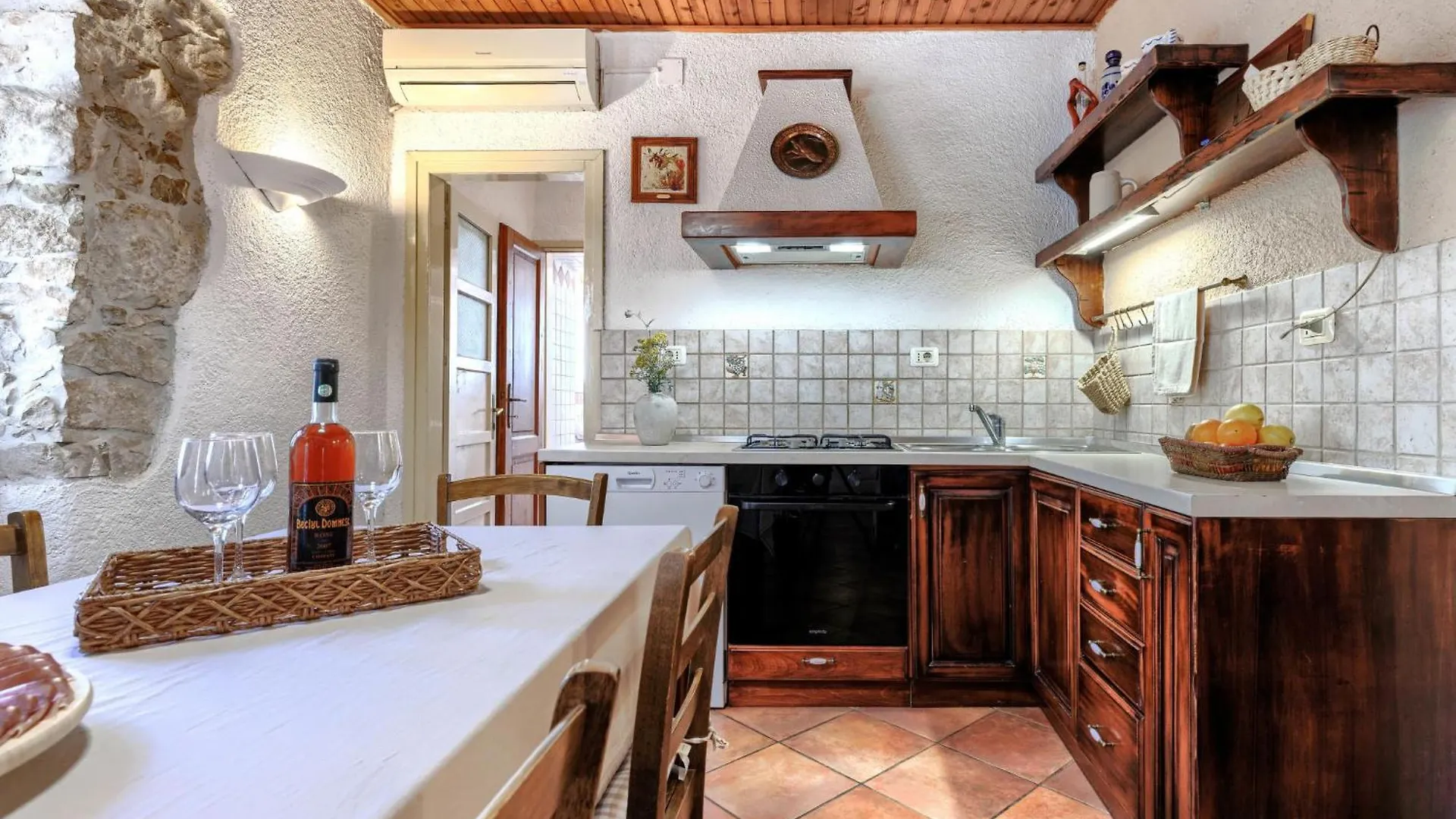 Holiday Home Nino - Lbn305 By Interhome Kršan
